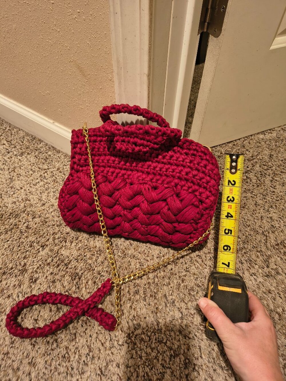 Woven/Crochet Yarn Satchel Bag – Magenta/Burgundy Top-Handle To - Picture 2 of 3